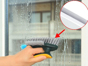 Grout Scrubber with Scraper